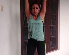 Sri Lankan Actress Medha Jayarathna Sexy Workout Session