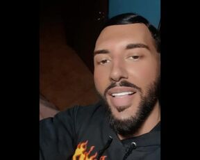 BIGGEST COCK ON THE ENTIRE PLANET EARTH FROM 18 YEAR MACHO LATINO 20 INCH COCK MASSIVE 33 LOADS