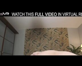 Solo blonde Crystal White enjoys anal masturbation in VR.