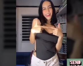 Hot and Sexy Pinay doing Tiktok