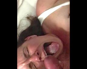 Cheating Wife from Maine getting a Nasty Cum Facial