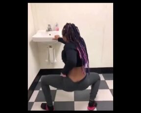 Ebony PYT Twerking in School Bathroom