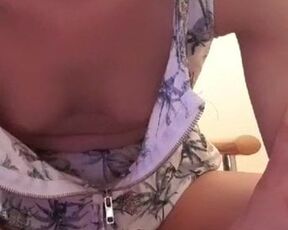 downblouse live, Romanian on Facebook