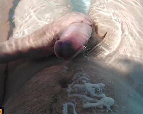 handjob in pool, huge underwater cumshot and lots of sperm