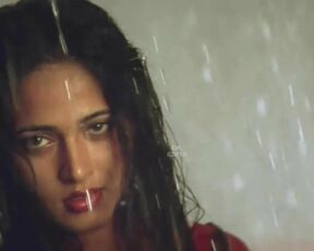 Anushka Shetty fap challenge