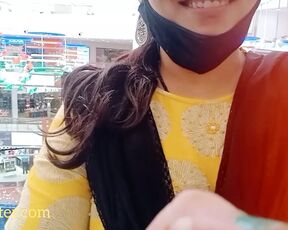 Dirty Telugu audio of hot Sangeeta's second  visit to mall's washroom,  this time for shaving her pussy