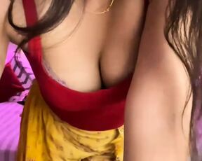 Desi indian girl dancing on video call with her boyfriend