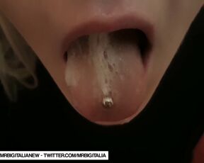 ANAL QUICKIE AND THEN I SWALLOW IT ALL! - ITALIAN AMATEUR MR. BIG