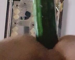 sweet transgirl sticks a 25cm cucumber